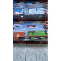 Thomas de Trein, Trackmaster, Gordon, Henri, Percy, 3 st, ni