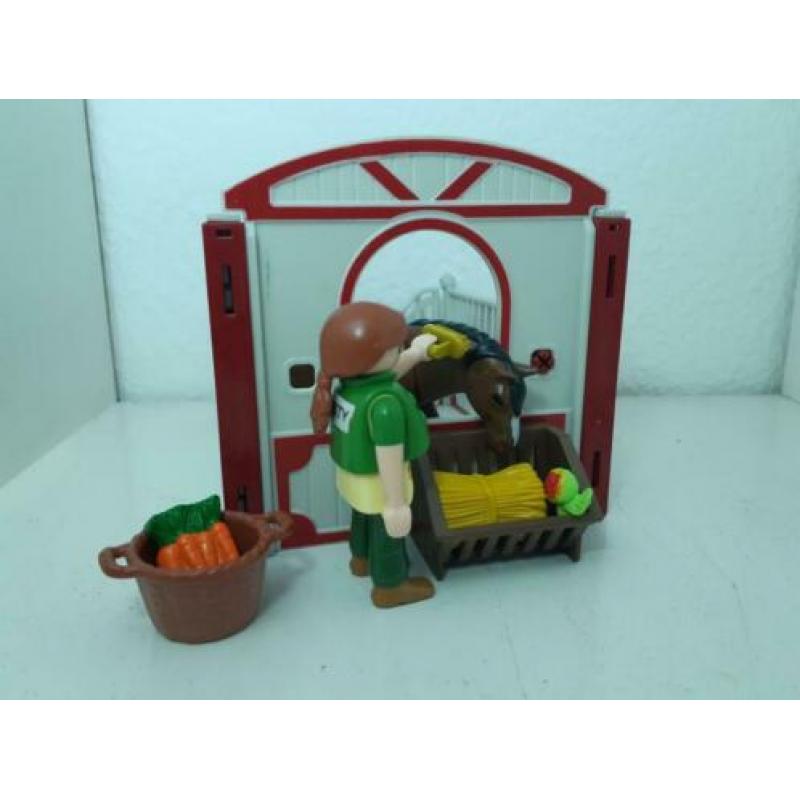 Playmobil paardenbox met ruiter