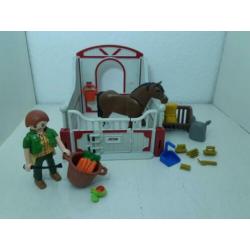 Playmobil paardenbox met ruiter