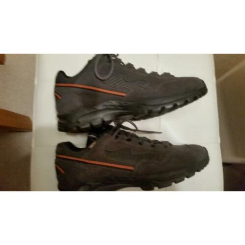 GORETEX HERENSCHOENEN z.g.a.n. MT 42.5