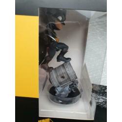 Batman PVC statue