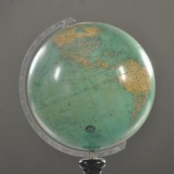 Antieke globes / Tafelglobe of aardbol "JRO-VERLAG MUNCHE...