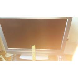 Sony bravia flatscreen 81cm